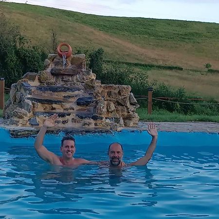 Hotel Glamping Quintana Gijón Zewnętrze zdjęcie