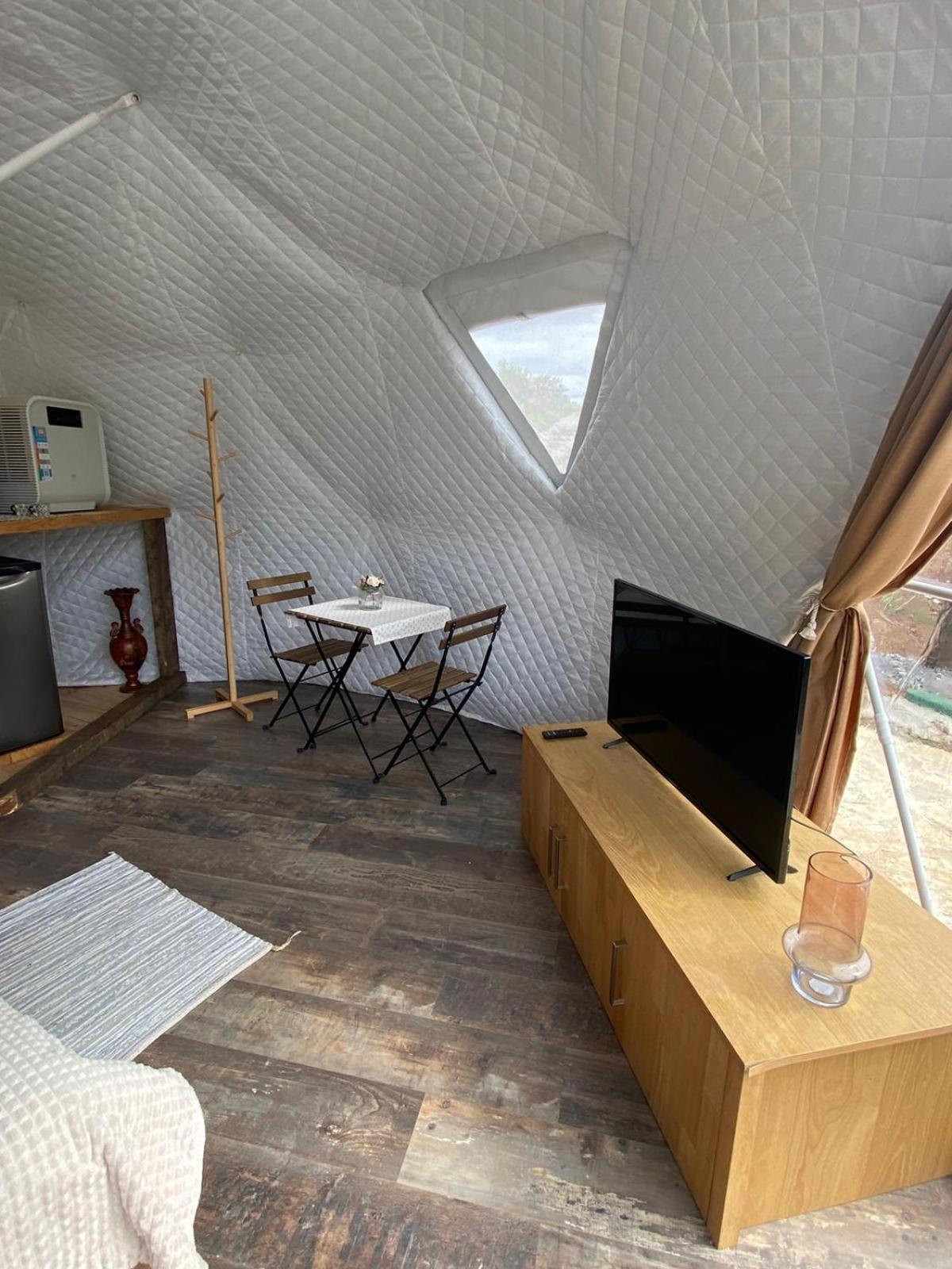 Hotel Glamping Quintana Gijón Zewnętrze zdjęcie